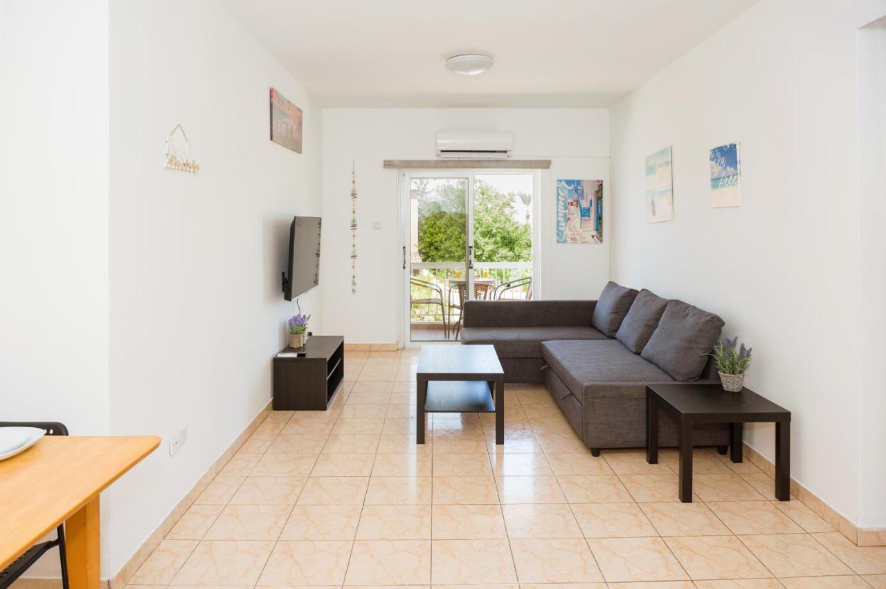 Mynapa Apartments 圣纳帕 外观 照片