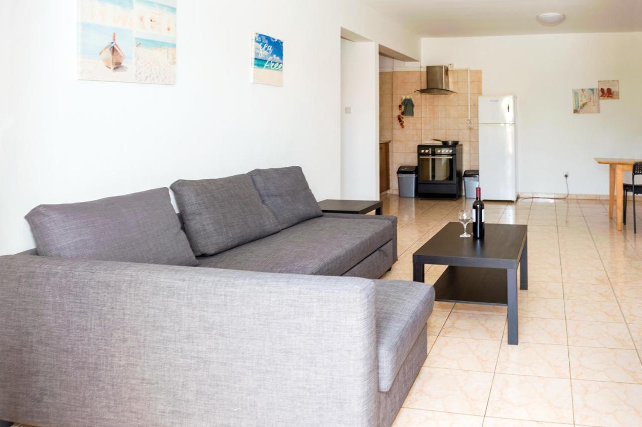 Mynapa Apartments 圣纳帕 外观 照片