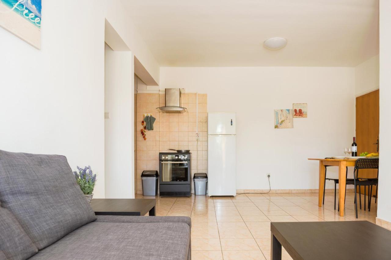 Mynapa Apartments 圣纳帕 外观 照片