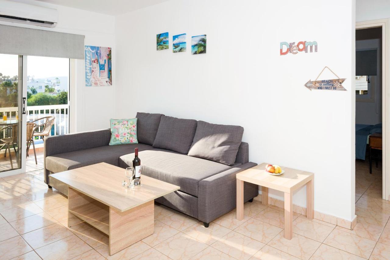Mynapa Apartments 圣纳帕 外观 照片