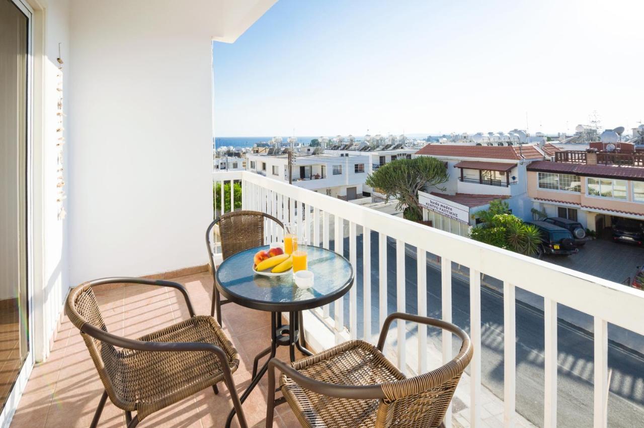 Mynapa Apartments 圣纳帕 外观 照片